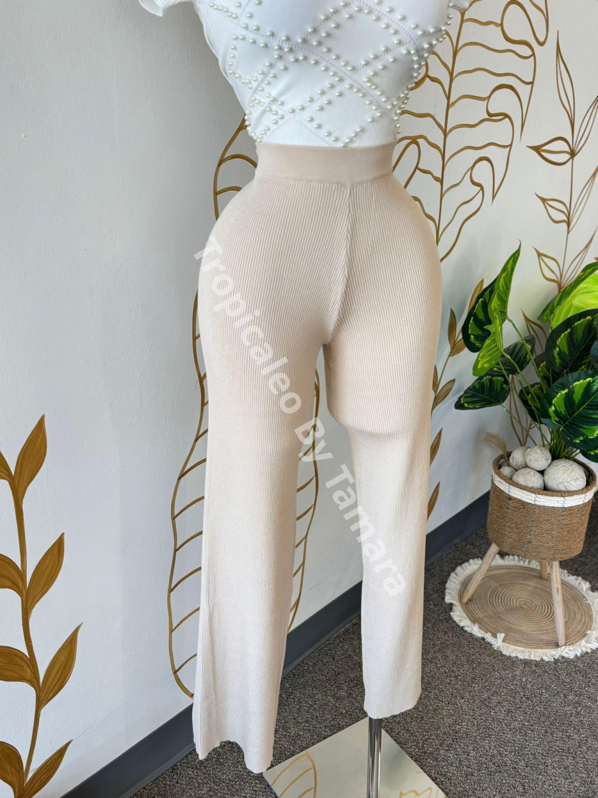 Cream Ribbed Pants Large/Xlarge