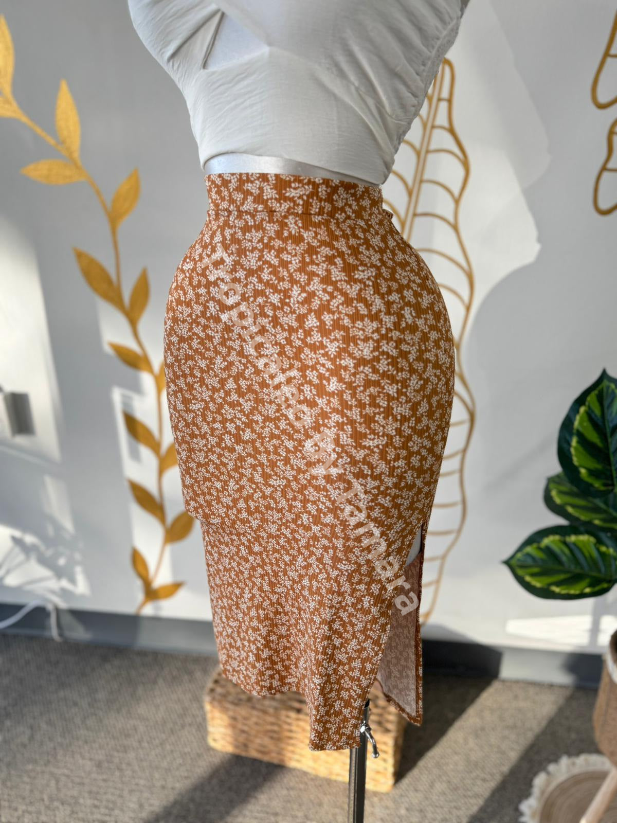 Floral Print Midi Skirt Medium