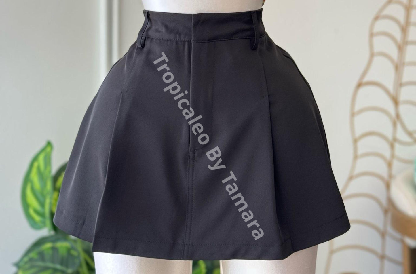 Dark Swift Skort
