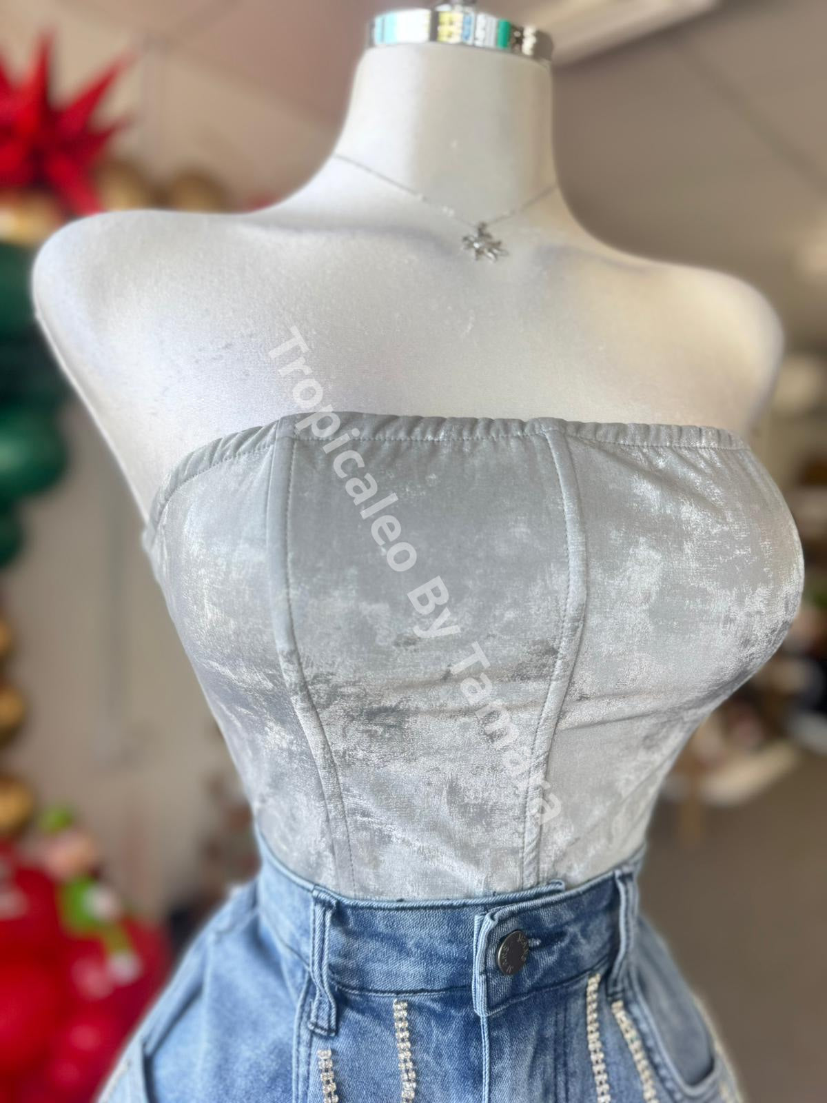 Rhinestones Denim Shorts