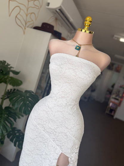White Elegant Dress ✨🤍
