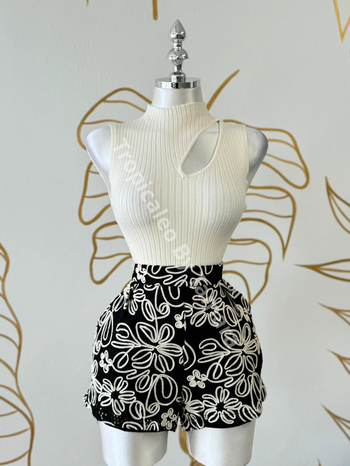Monochrome Floral Print Shorts