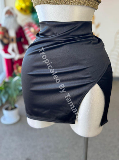 Satin Skirt (Falda) Large