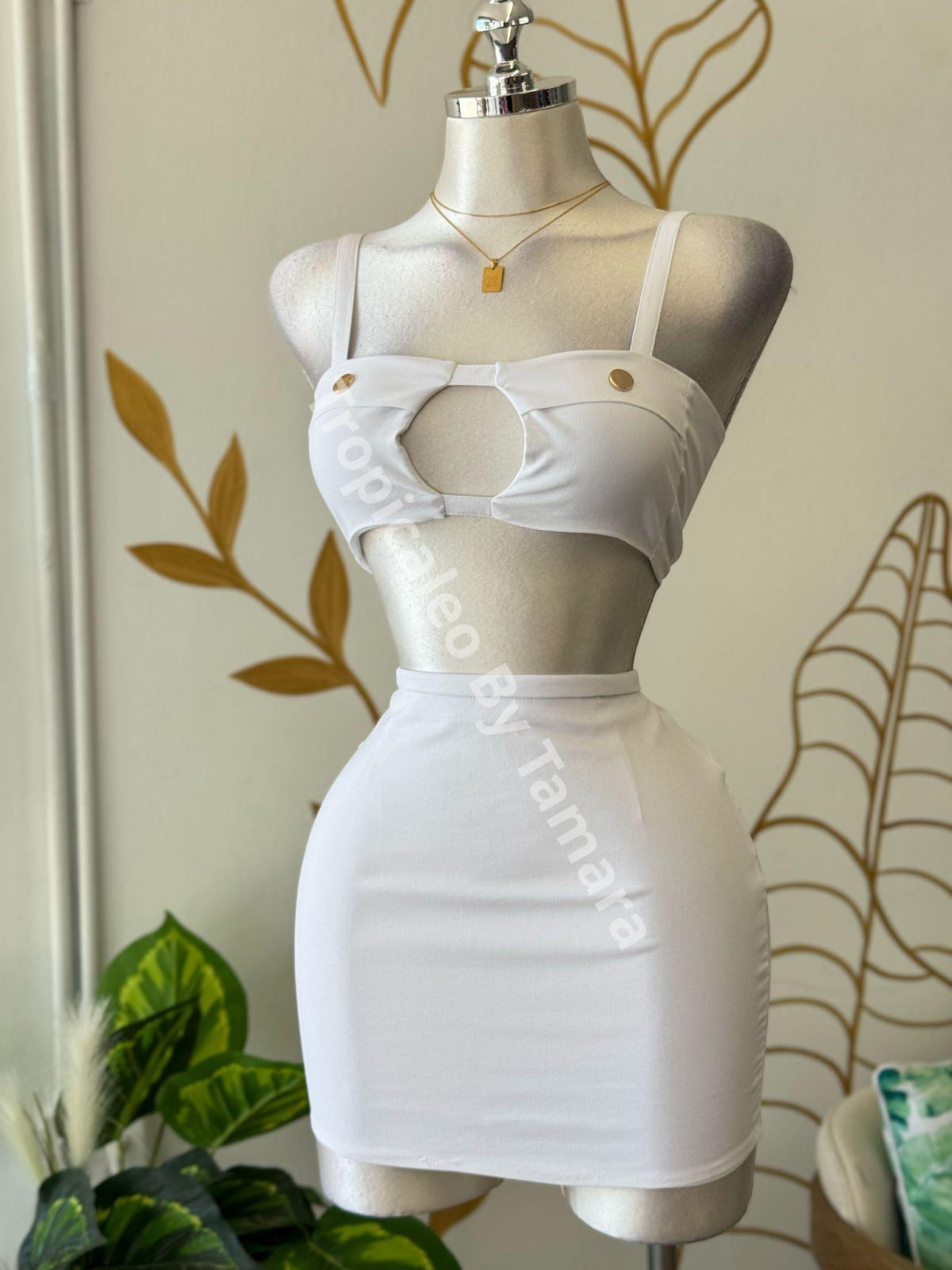 WhiteHour Set
