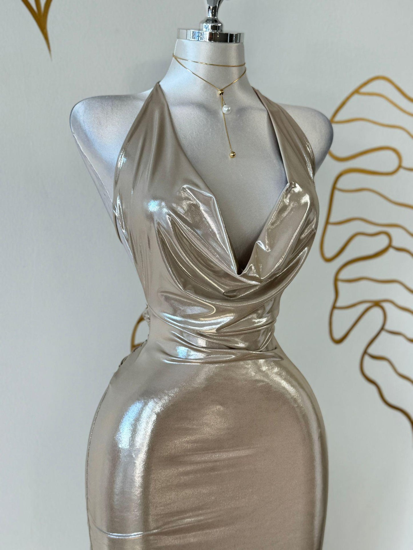 Glamour Queen Gown