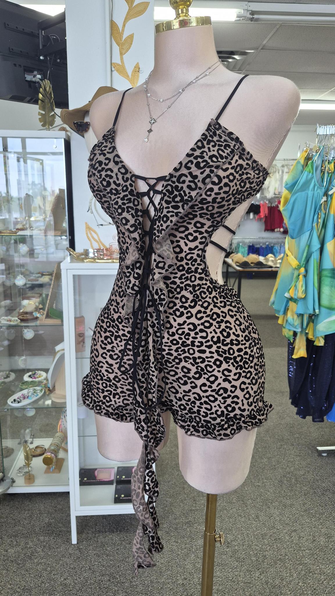 Romper Animal Print Leopardo con Amarre Corset y Espalda Cage