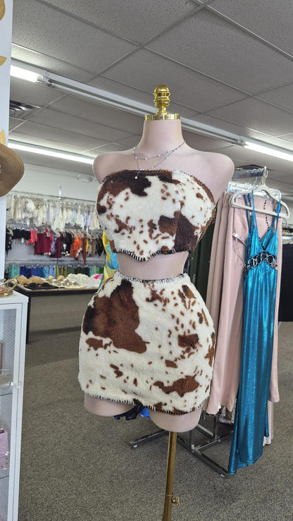 Conjunto Print Vaca Peluche – Top Strapless y Falda