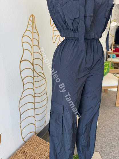 Black Cargo Set