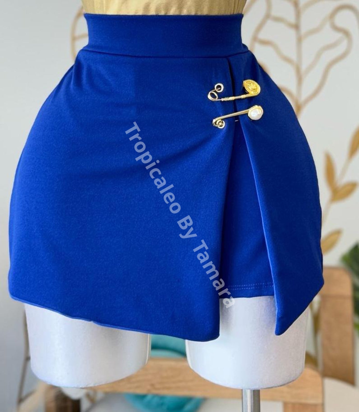 GlamPinned Skort