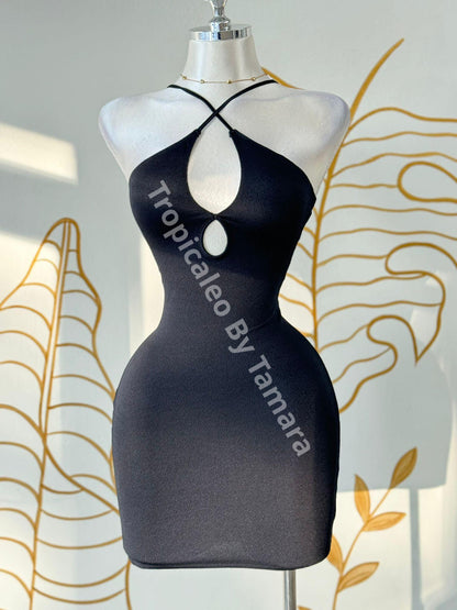 Hourglass Keyhole Dress Medium / Negro