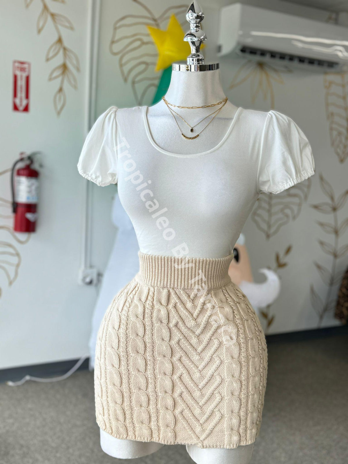 Ribbed Knit Midi Skirt (Falda)