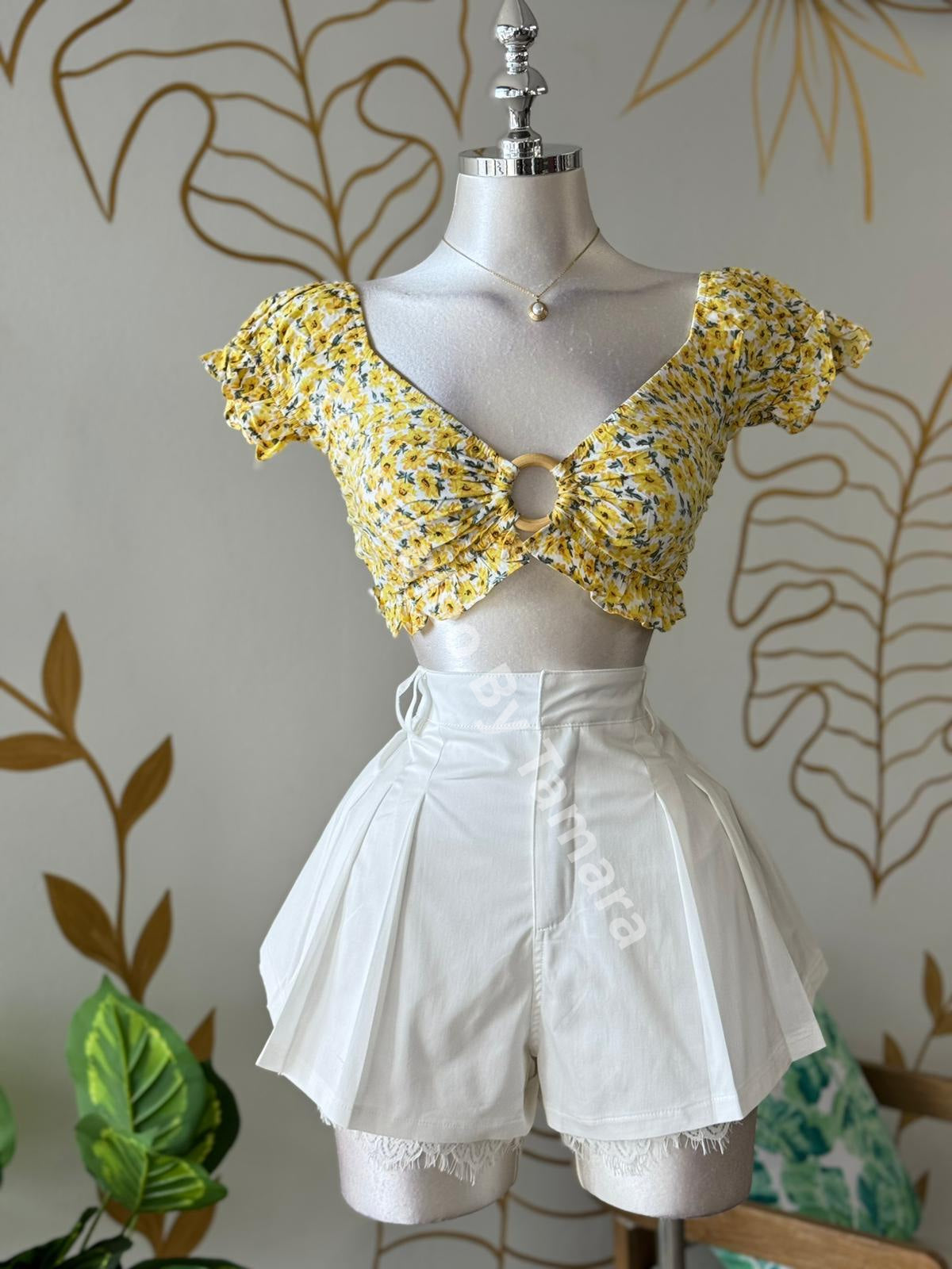SunnyRing Crop Top