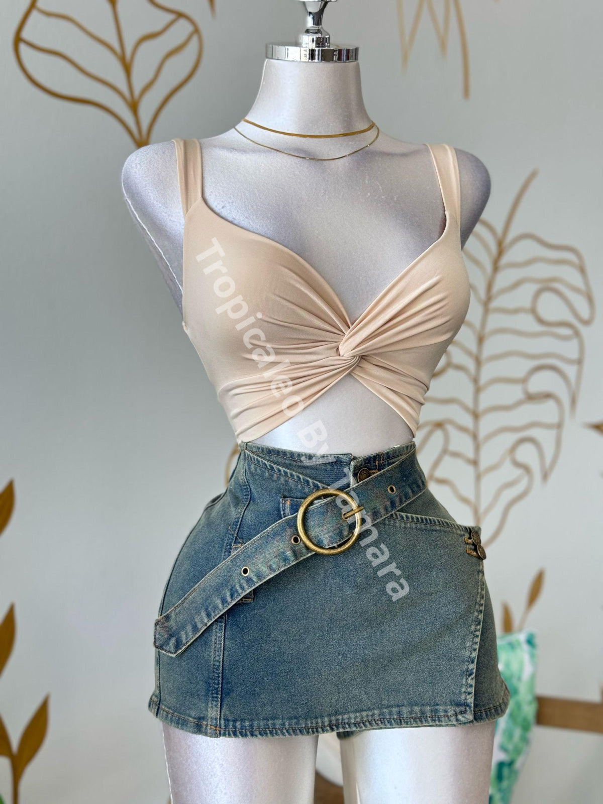 KnotBack Twist Top