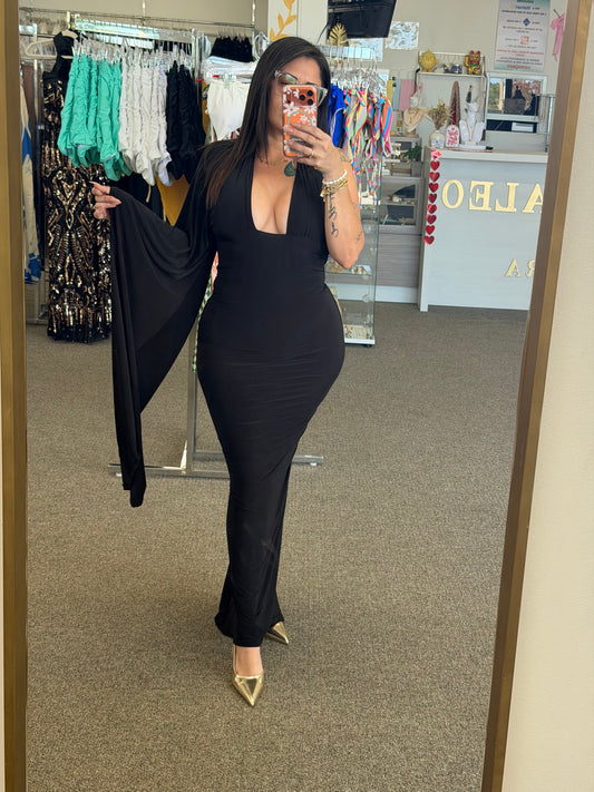 Luxe Noir Silhouette Dress 🌿✨