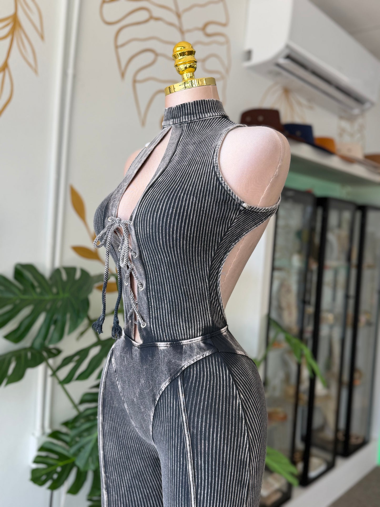 Wonder Gray Jumpsuit 🐩🩶