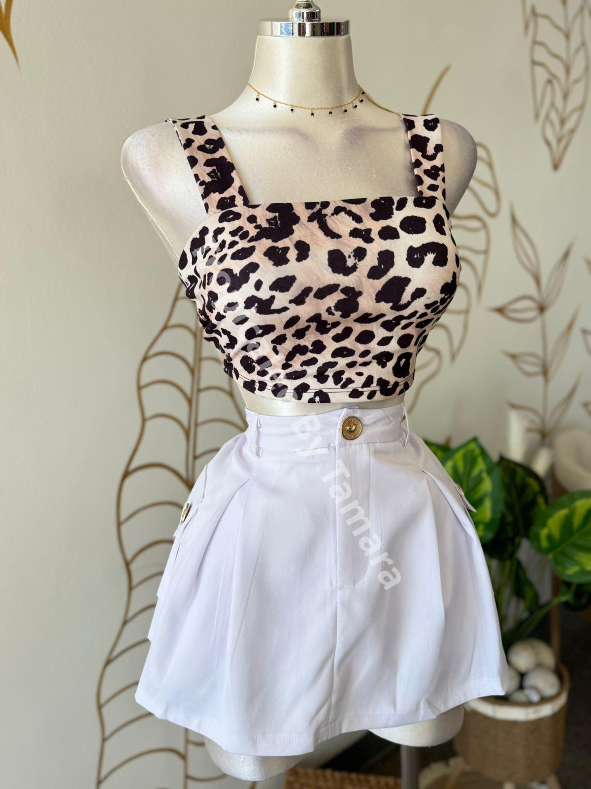 Charm White Skort