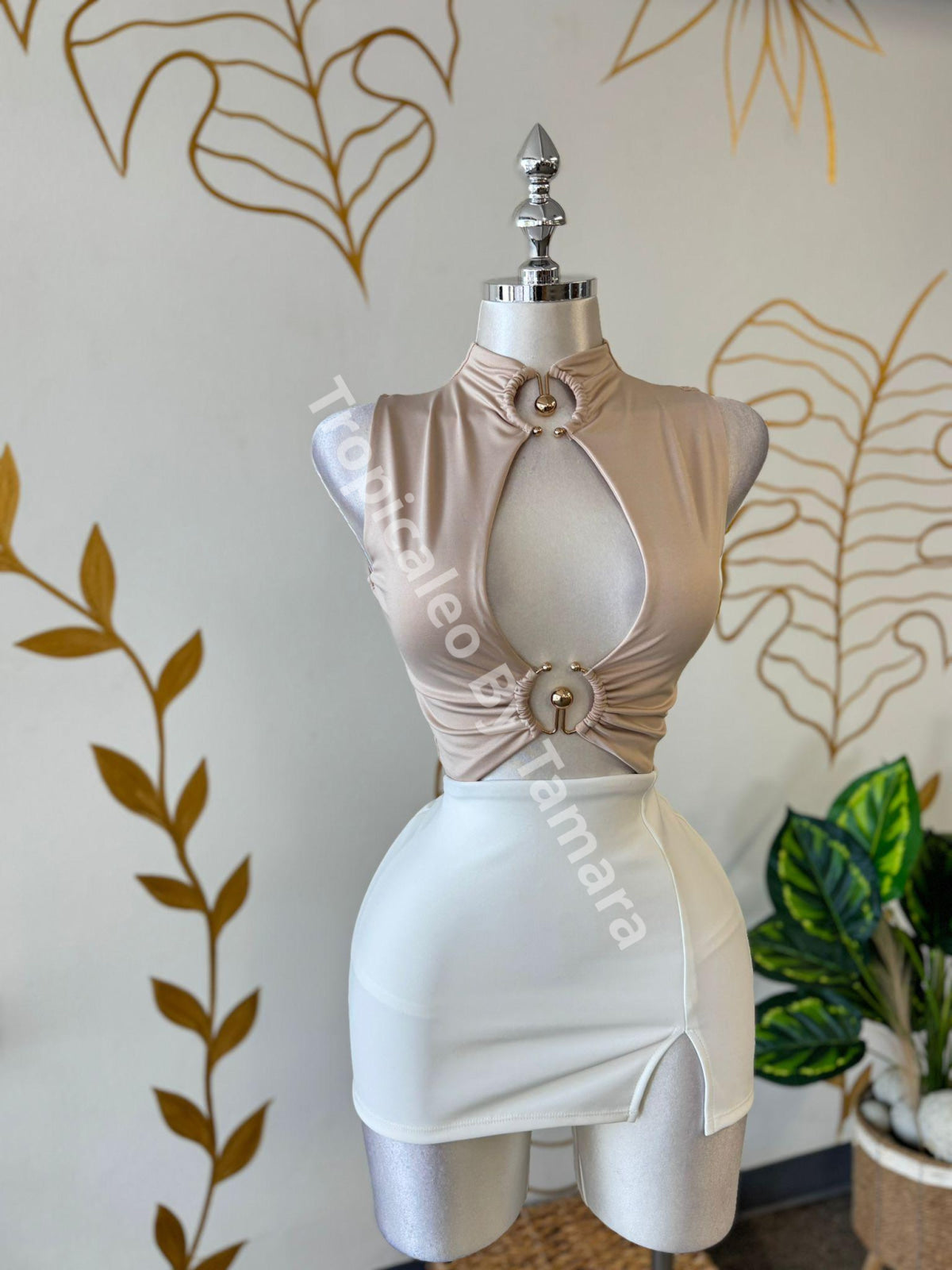 Gold U-Ring Top
