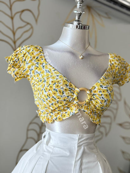 SunnyRing Crop Top