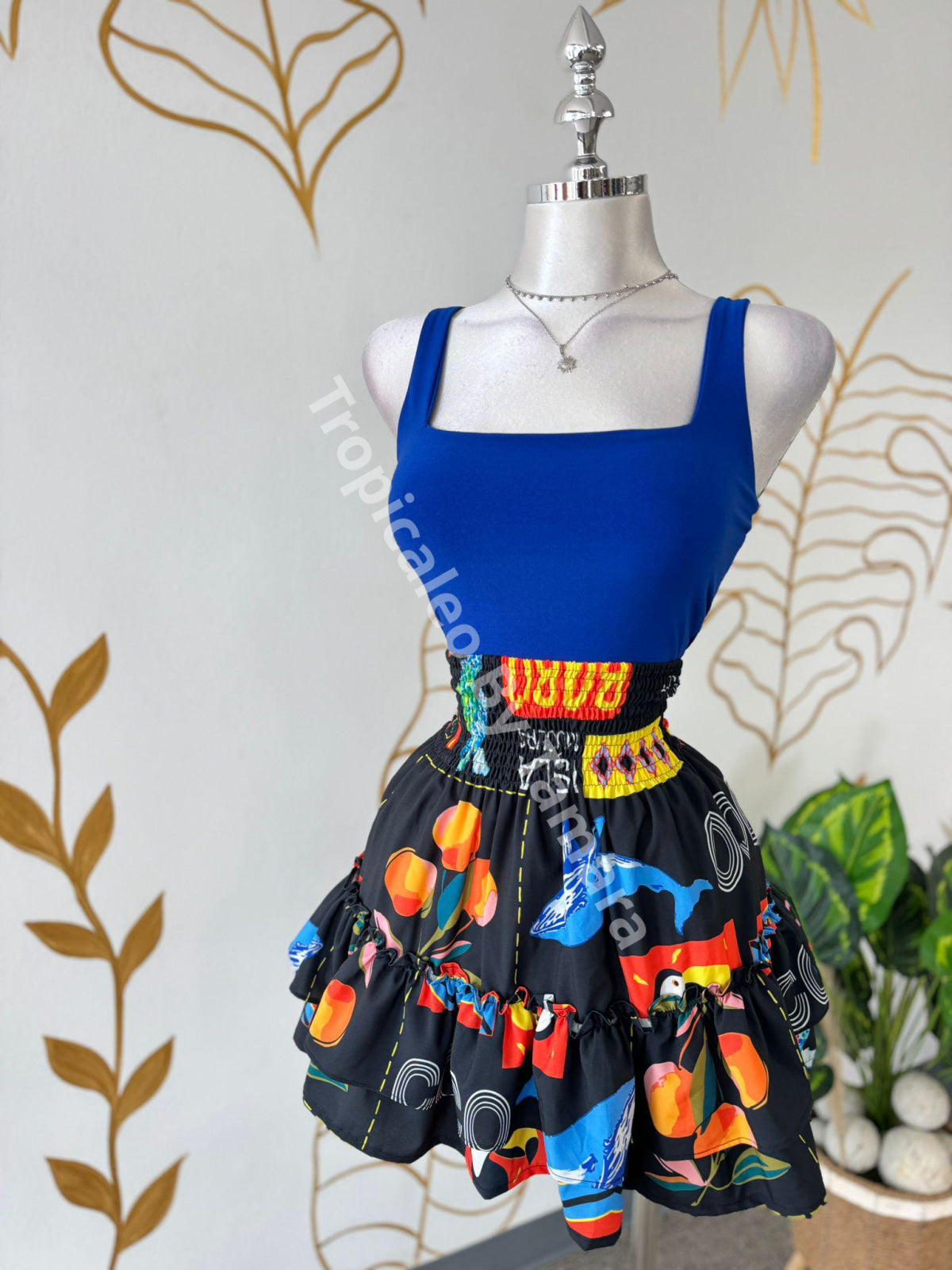 Island Details Black Skirt (Falda)
