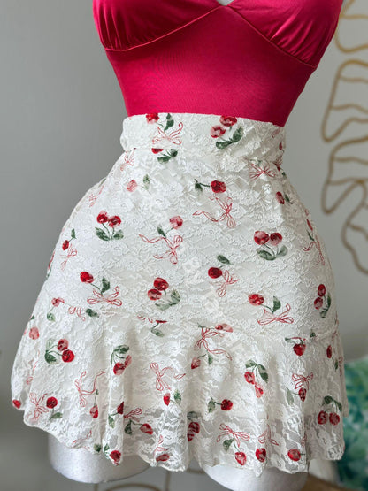 Cherry Lace Skirt (falda)