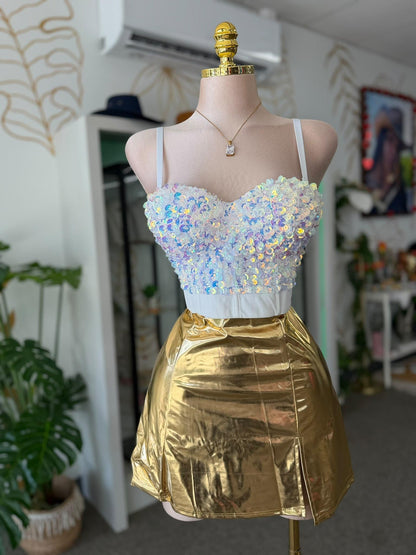 Corset Top Blanco con Lentejuelas Iridiscentes 3D