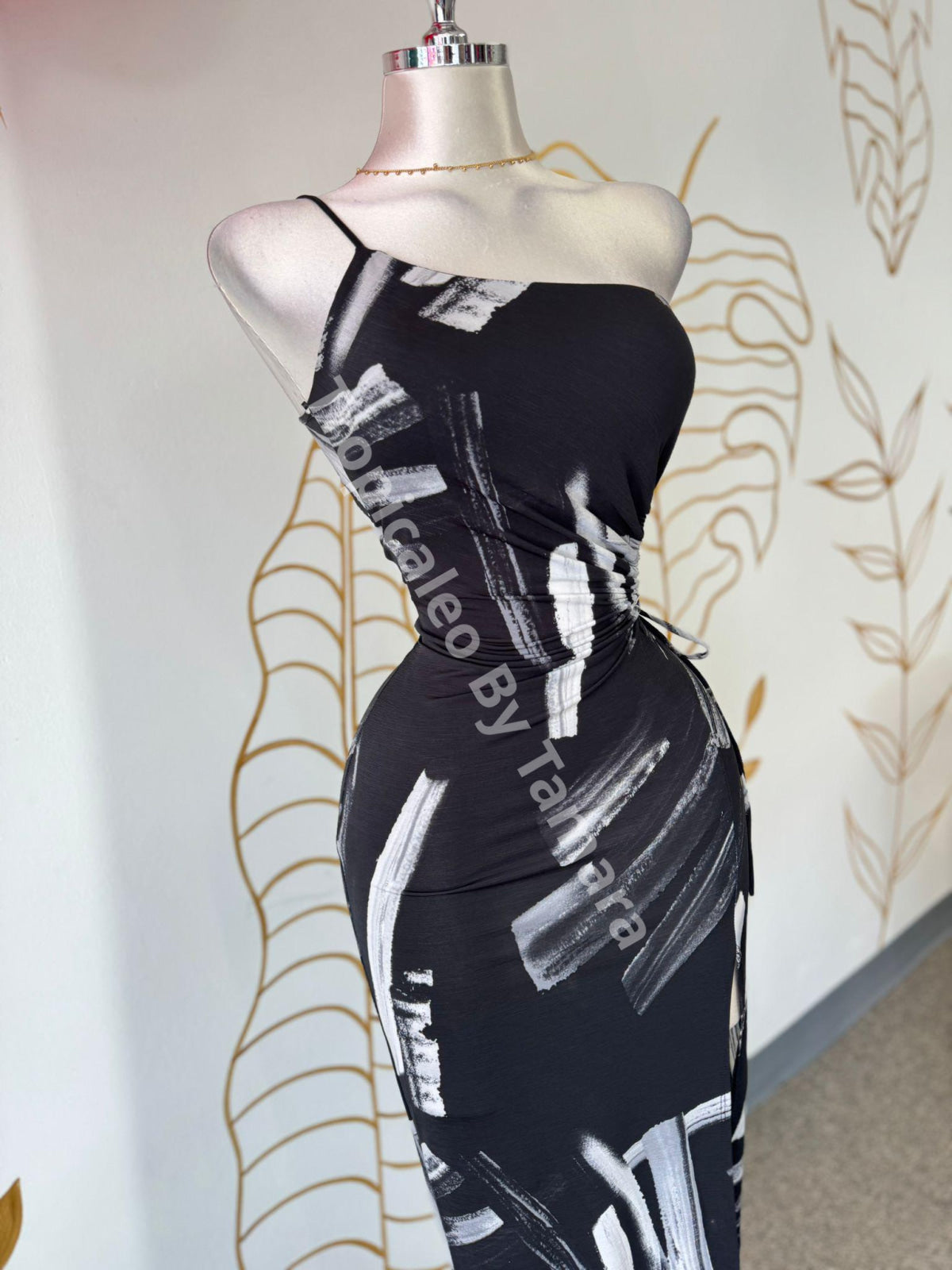 One Side Dress