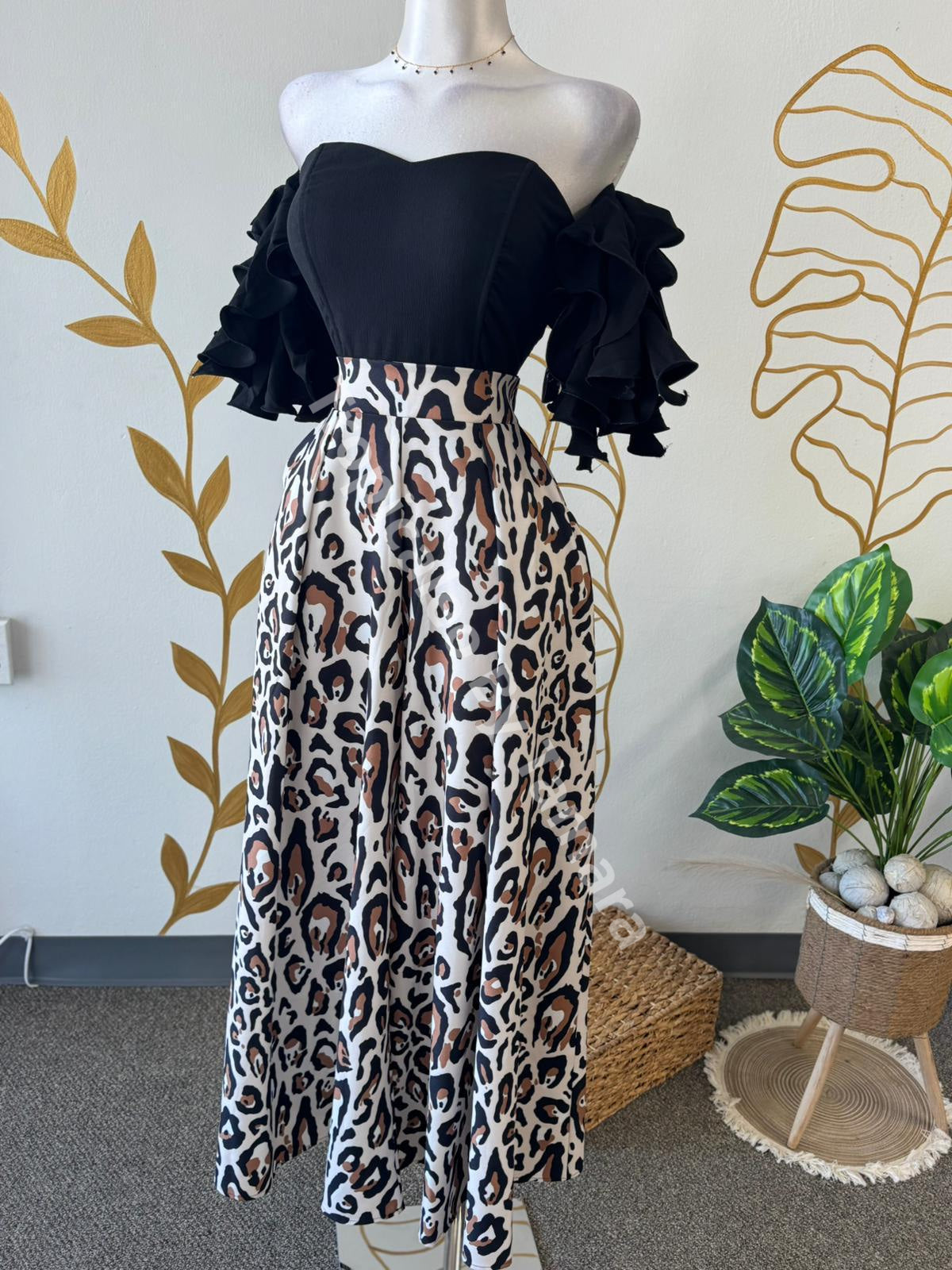 Black Bloom Top
