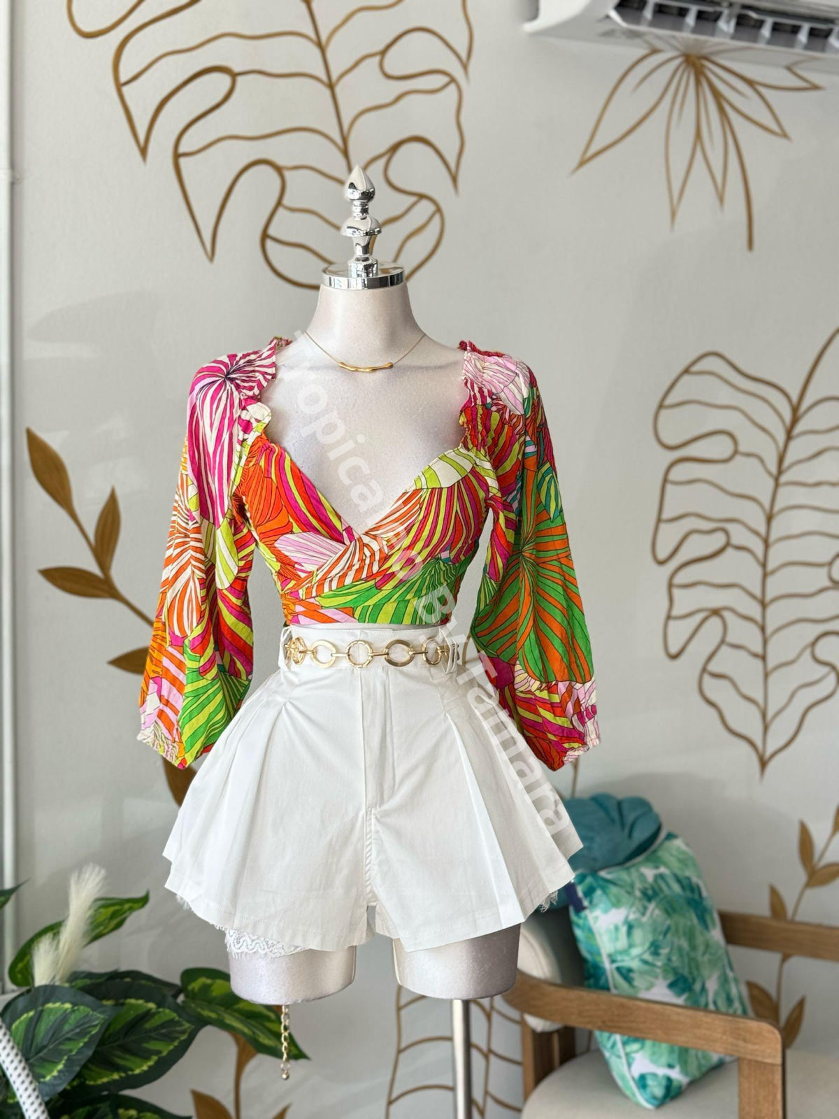 ColorBurst Wrap Top