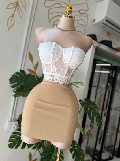 Ivory Lace Sculpt Corset Top 🤍✨