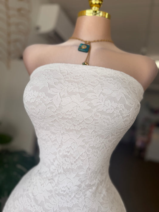 White Elegant Dress ✨🤍