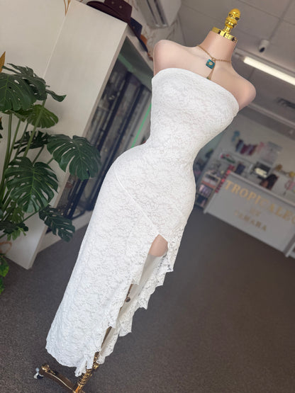 White Elegant Dress ✨🤍