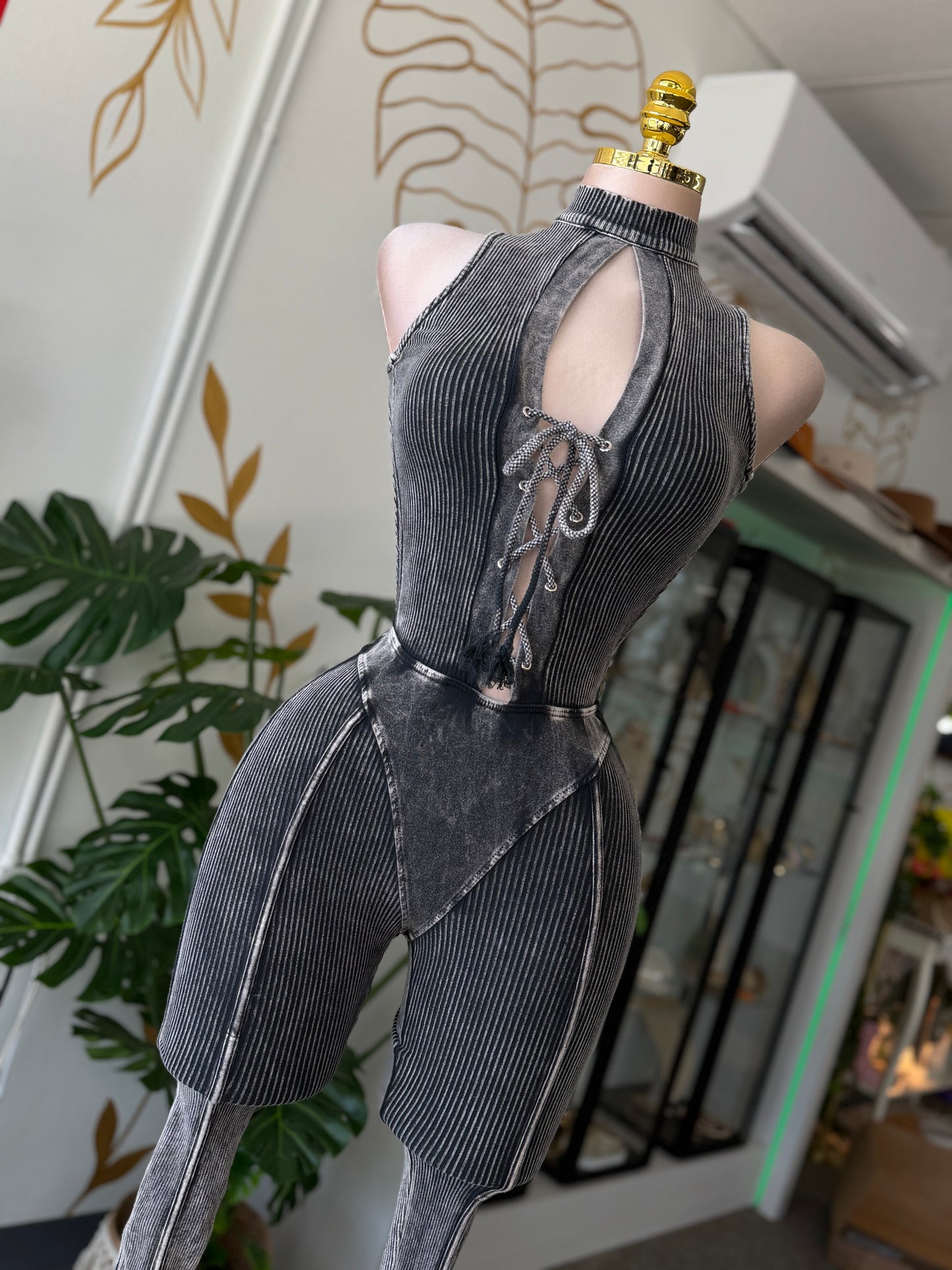Wonder Gray Jumpsuit 🐩🩶