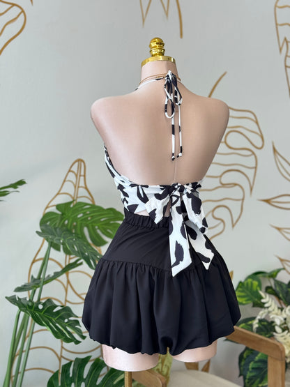 Cowie Halter Top 🖤🤍
