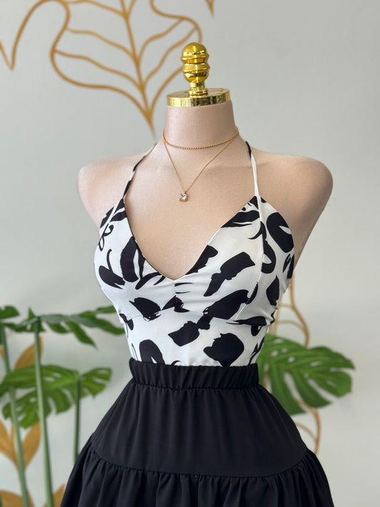 Cowie Halter Top 🖤🤍