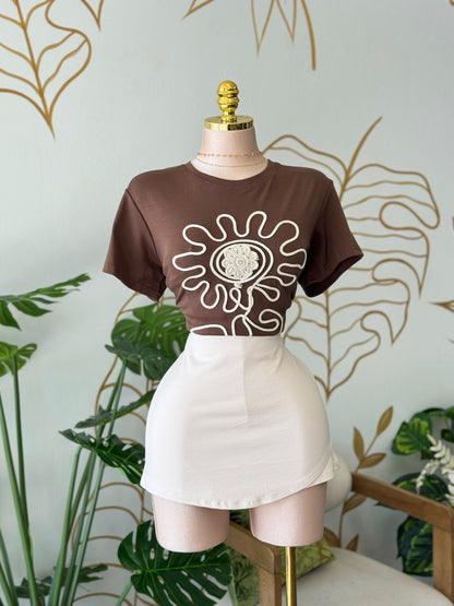 🌼 “Cream Petal Tee”