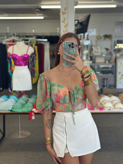 🌿 “Tropical Breeze Top”