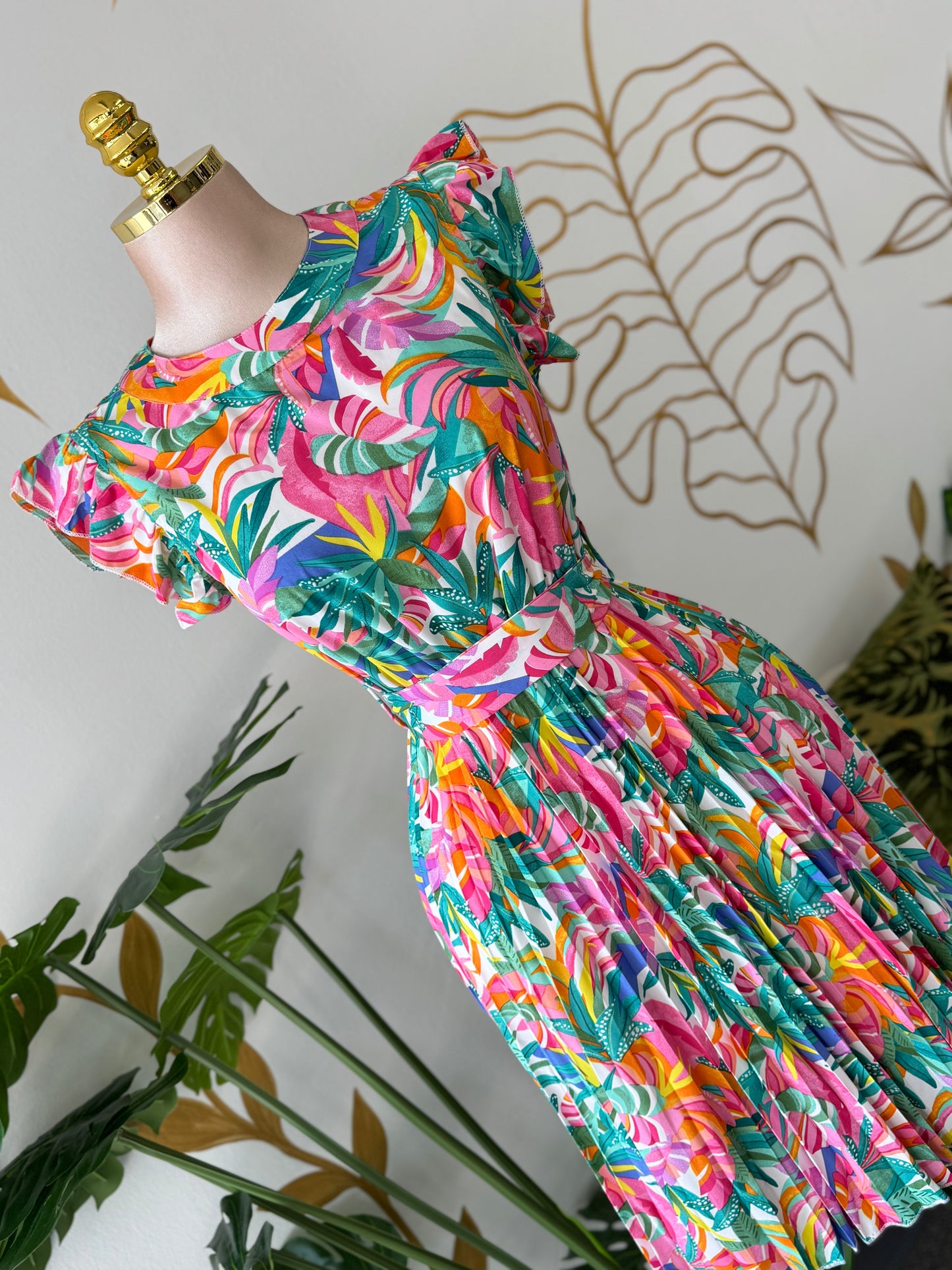 🌴 “Island Vibes Dress”