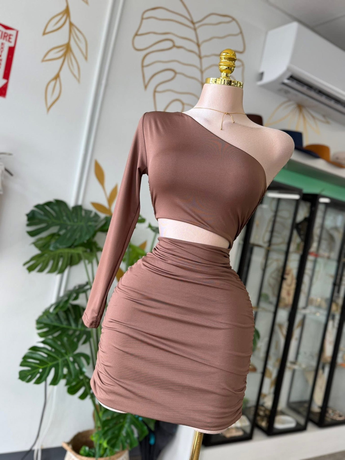 Cocoa One Shoulder Sculpt Dress 🤎✨