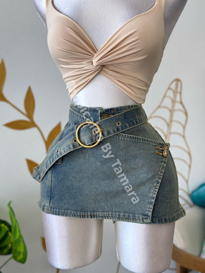 KnotBack Twist Top