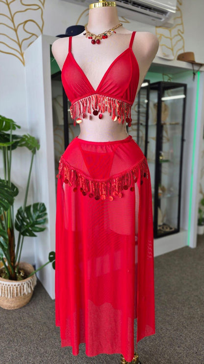 Set Rojo Mesh Transparente con Flecos de Lentejuelas - Top, Hilo y Falda