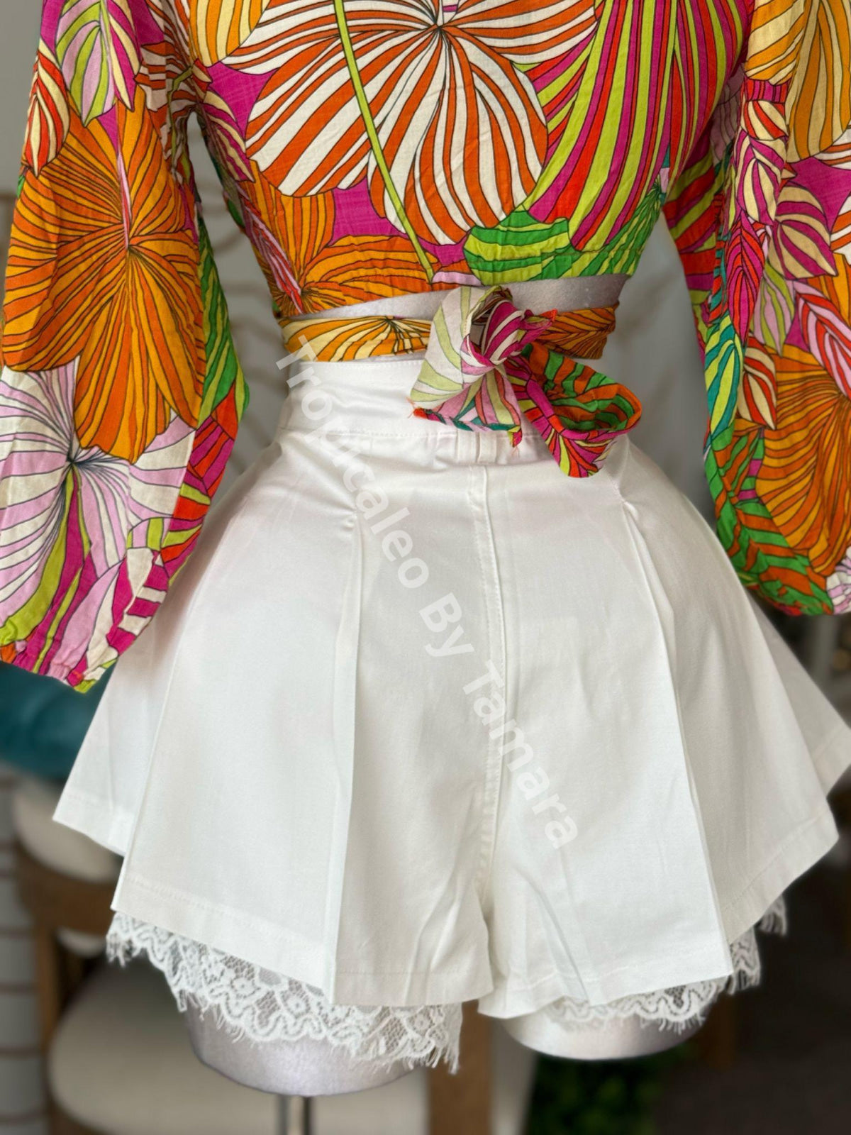 ColorBurst Wrap Top
