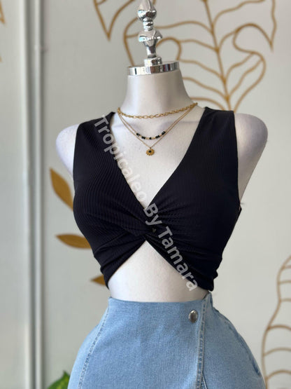 Twist Noir Crop Top