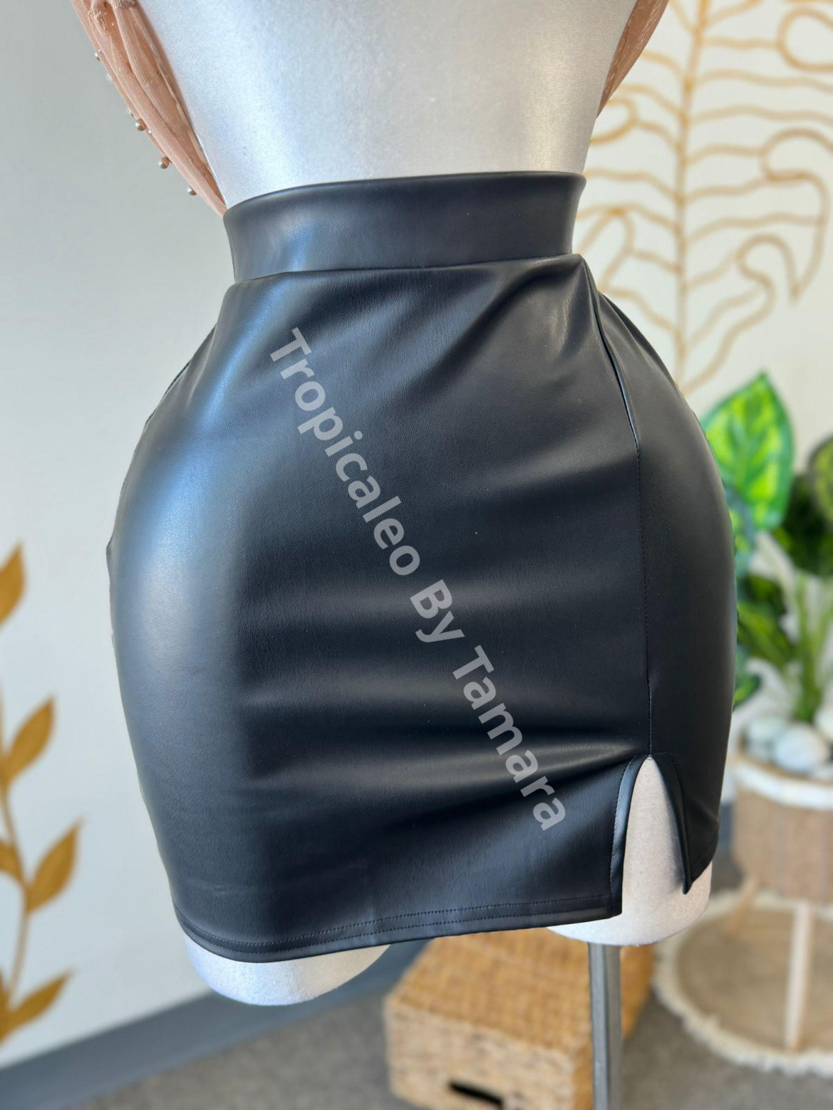 Night Rider Leather Skirt (Falda) Small