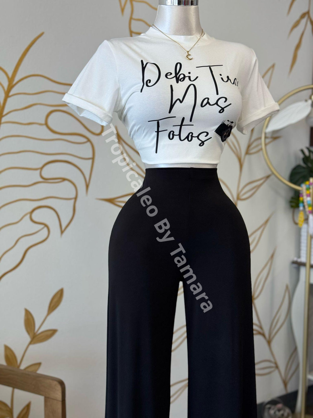 Photo Moment Crop Tee