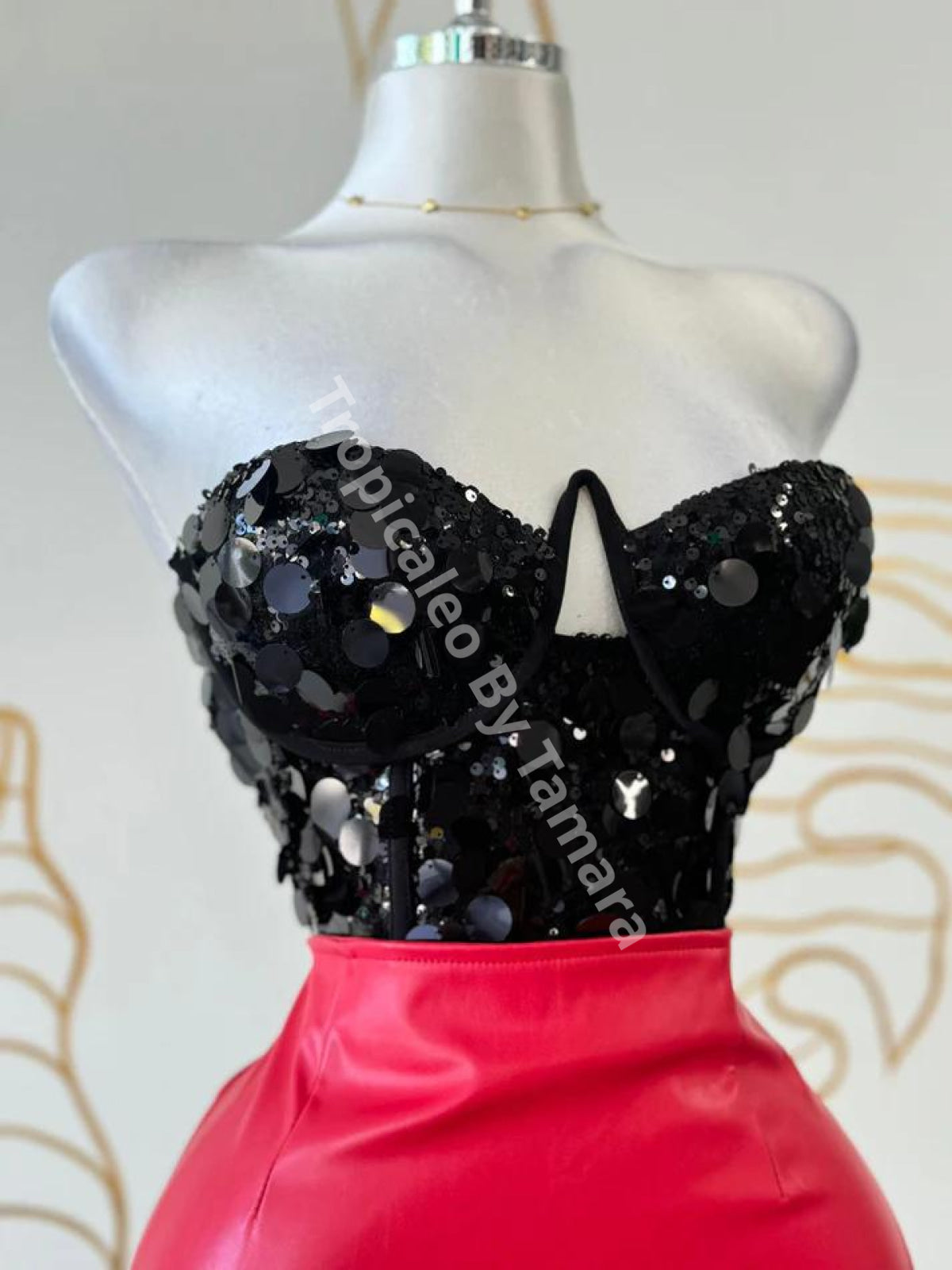 Bejeweled Bust Top Medium / Negro