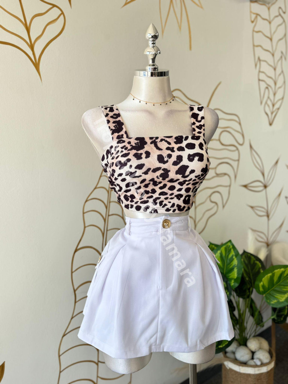 Charm White Skort