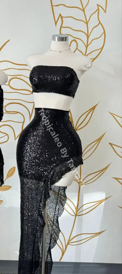 Eclipse & Sequins Two-Piece Medium / Negro