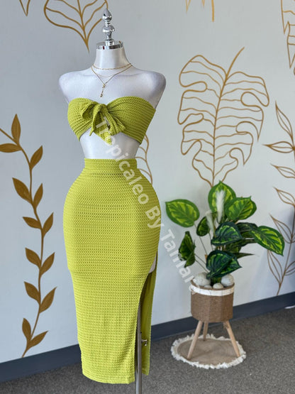 Summer Textured Glow Knit Bow Top & Skirt Set