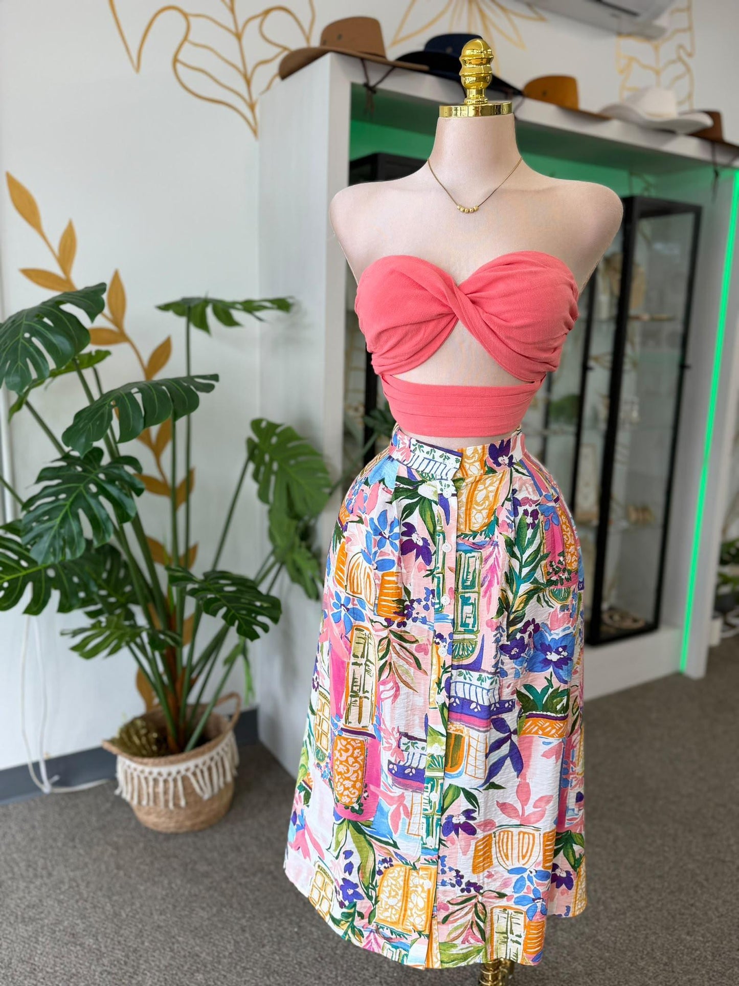 Island House Skirt