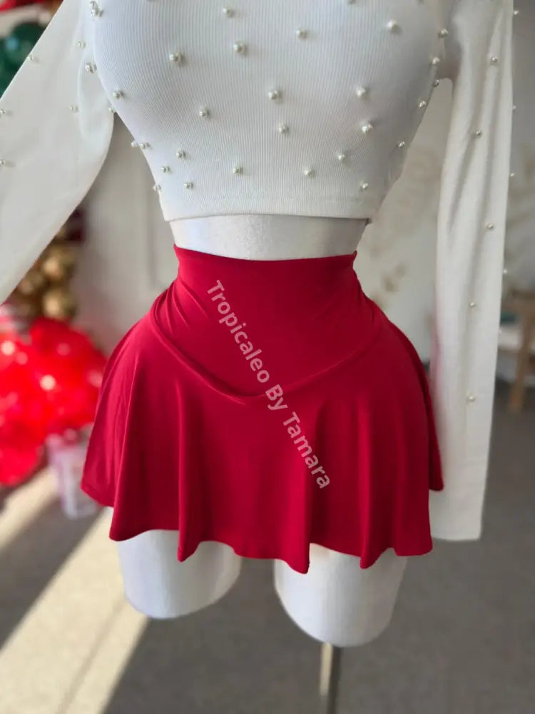 Red Chic Skort Small